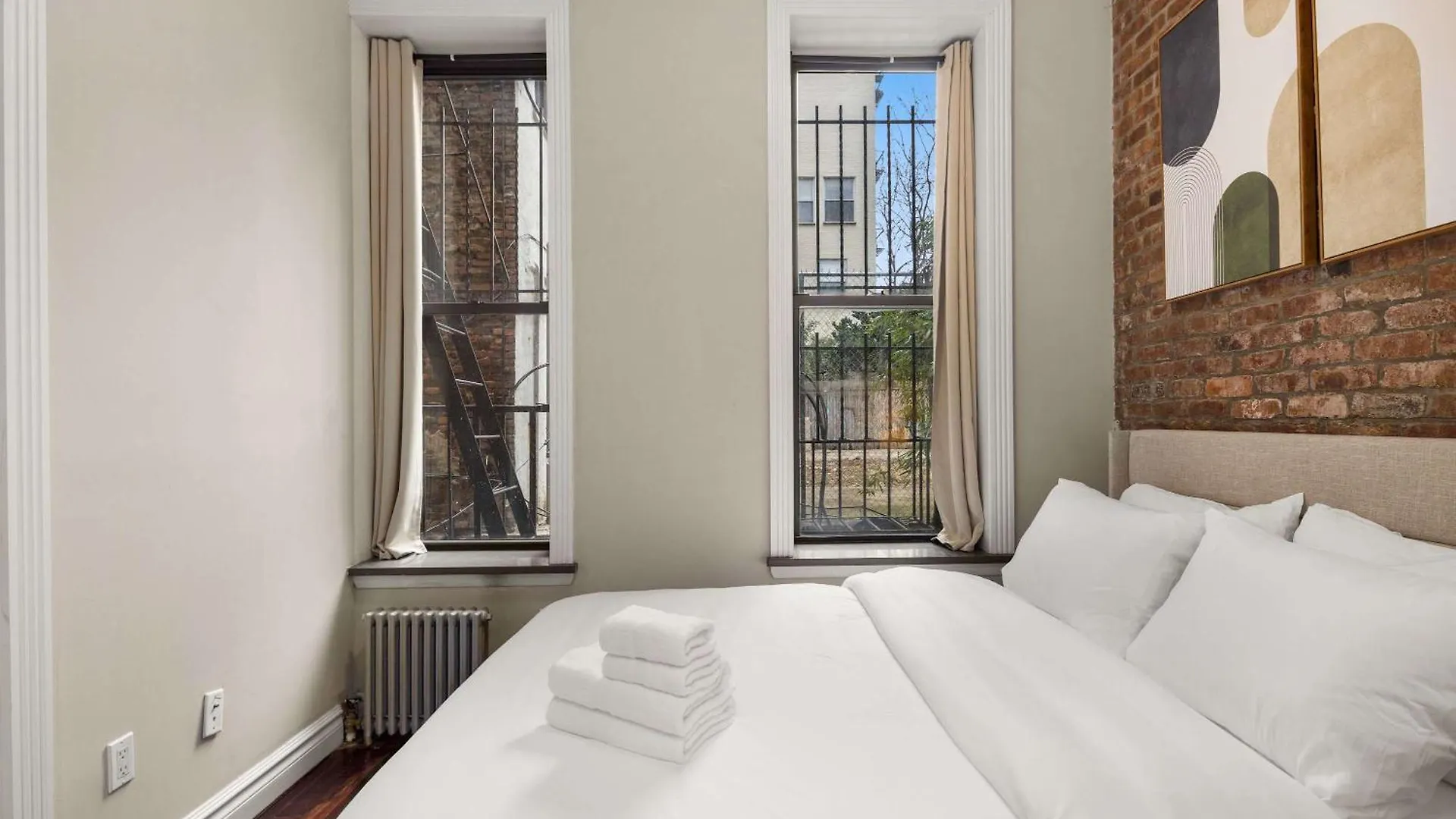 Sophisticated Stay In Vibrant Manhattan New York United States